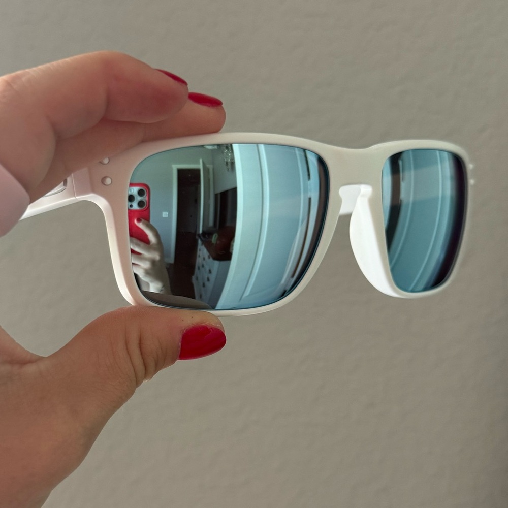 BRAND NEW- Custom Holbrook Oakleys
